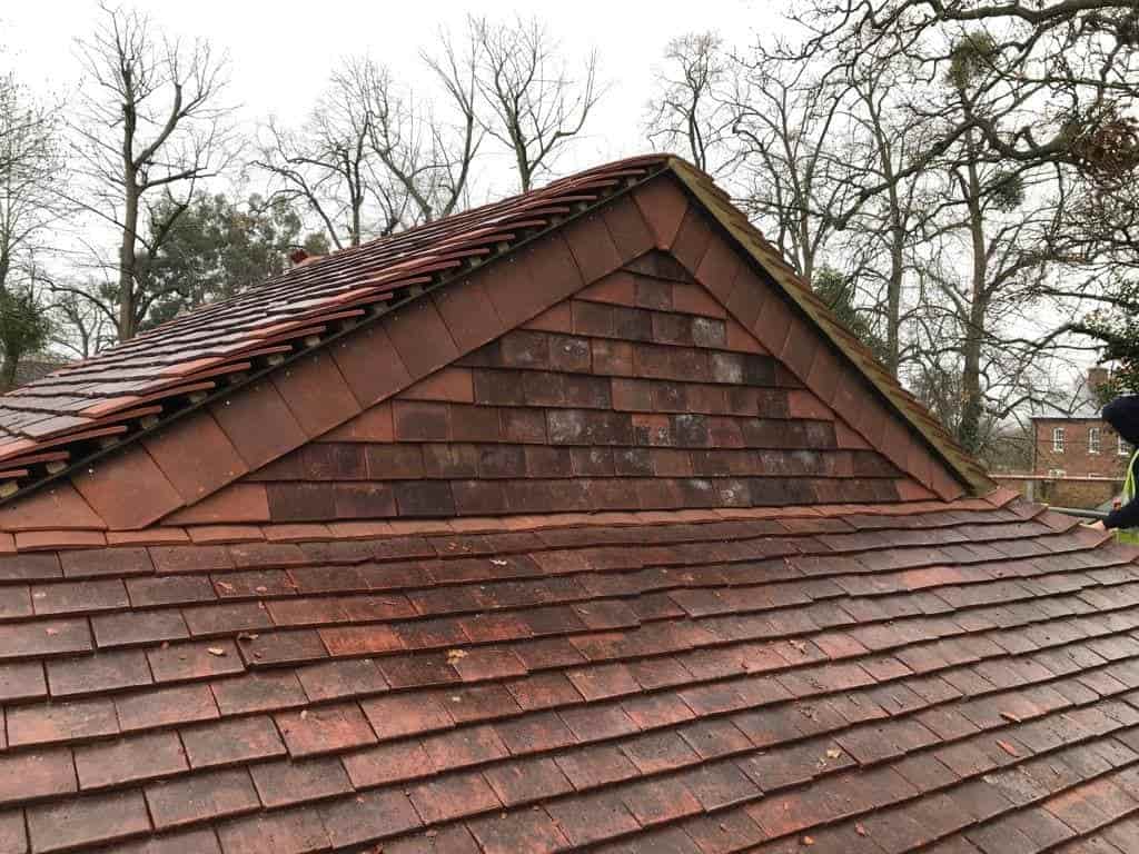 This is a photo of a tiled roof apex carried out in Faversham, Kent. Works have been carried out by Faversham Roofing